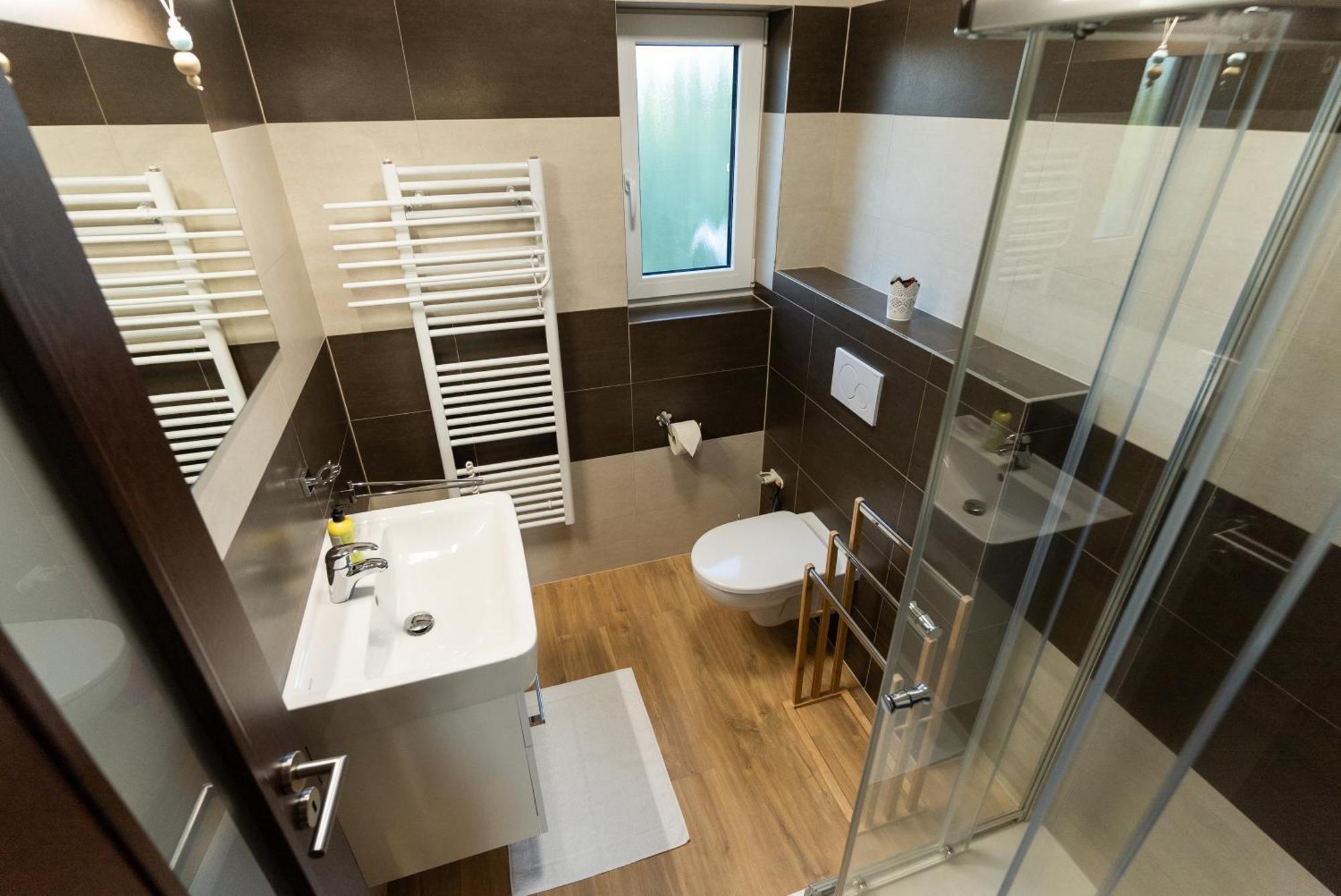 Apartmany Kohoutek A Slepicka V Novohradskych Horach Nové Hrady Екстериор снимка